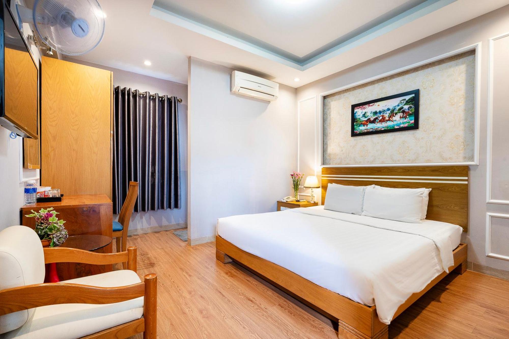 Lucky Star Hotel 266 De Tham Thành Pho Ho Chí Minh Esterno foto
